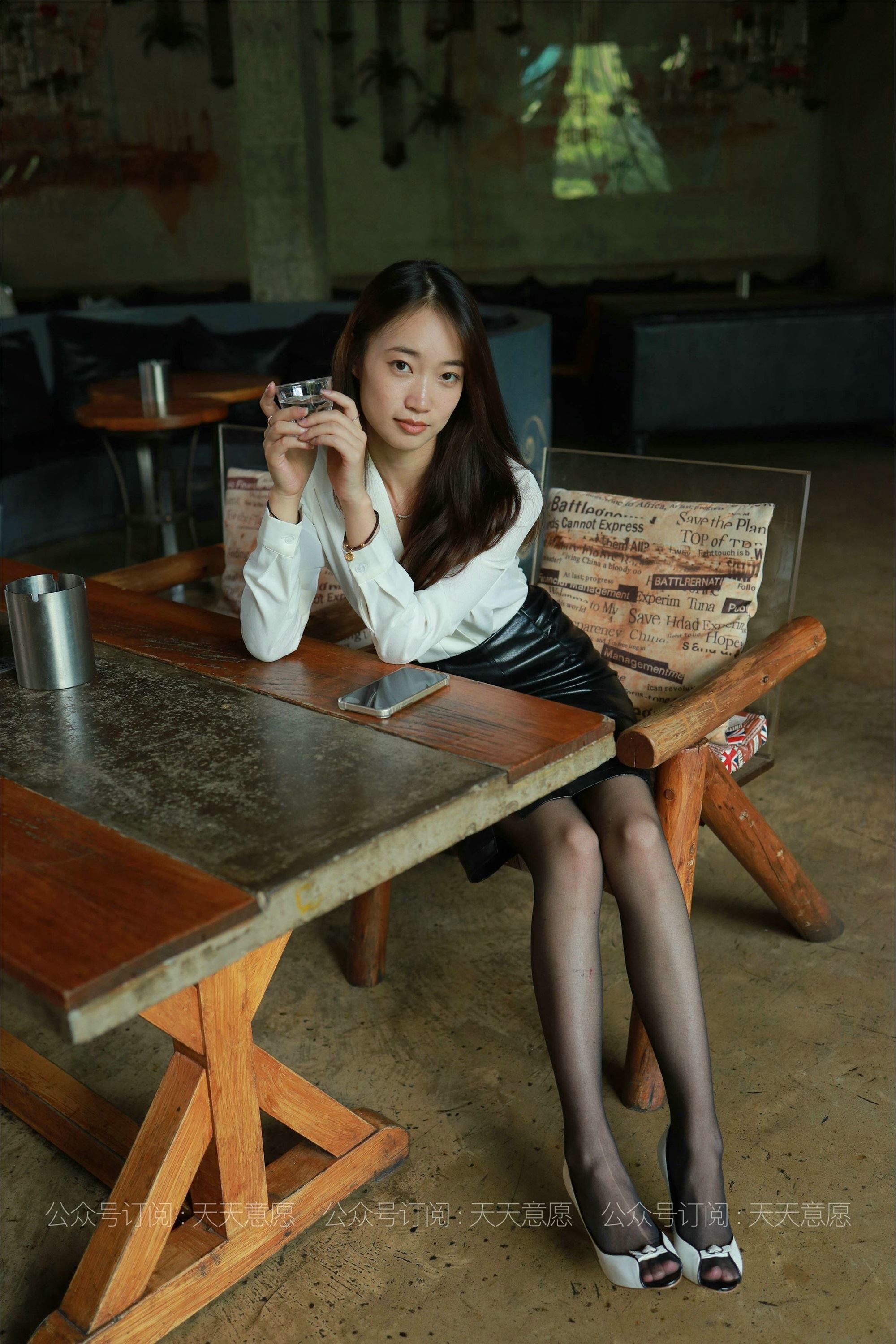 IESS异思趣向  2021.06.30 丝享家847：小高《OL黑玫瑰》